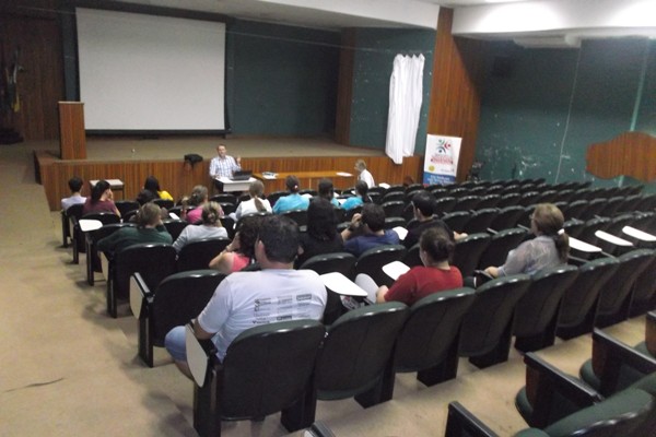 Realizada assembleia de retirada de pauta para negociação coletiva em Três Barras